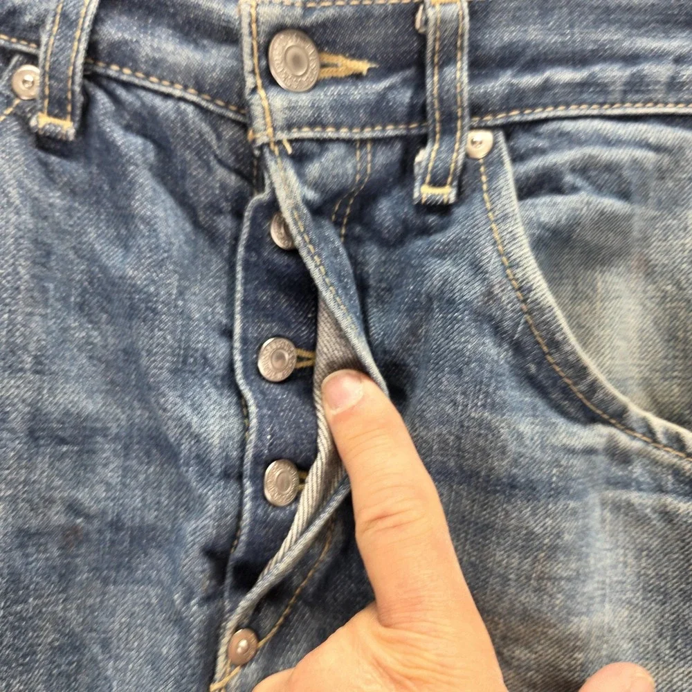 Vintage Levis Engineered Jeans Mens 30x30 Blue Buckle Back One Pocket Twisted